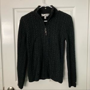 St. John Cashmere Sweater GUC Size S MAKE OFFER